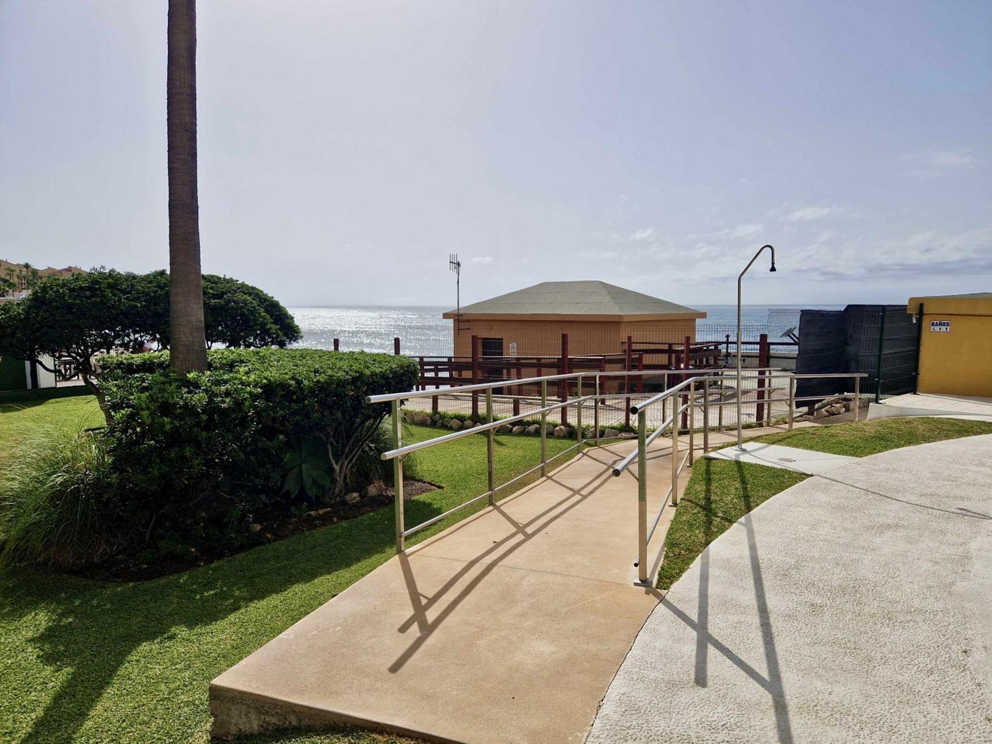Appartement Sr Almirante 1ª Linea De Playa à Sitio de Calahonda Extérieur photo